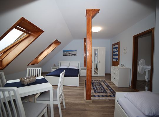 Pokój nr 8 z prywatną łazienką Łeba Kapitan Kik