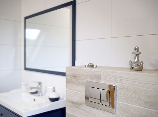 Pokoje gościnne Kapitan Kik pokój nr 8 z prywatną łazienką