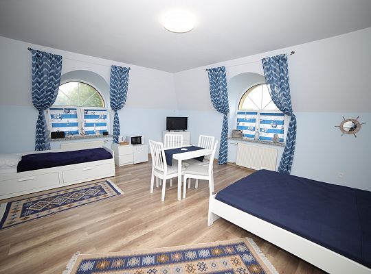 Pokoje gościnne Kapitan Kik pokój nr 10 4-os. z prywatną łazienką