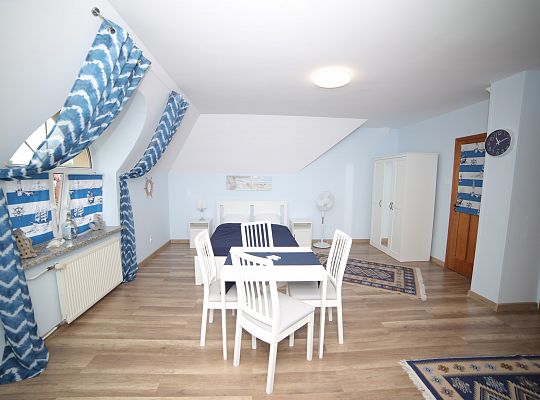 Pokoje gościnne Kapitan Kik pokój nr 10 4-os. z prywatną łazienką